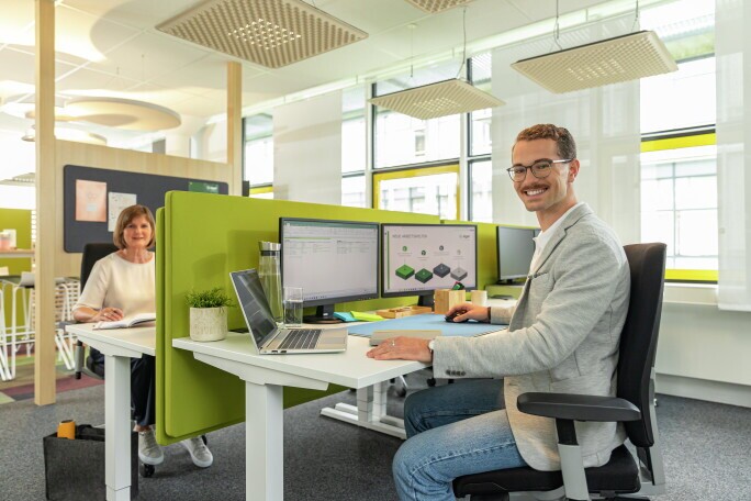 Assistant Sales & Marketing (all genders), 1. Bild